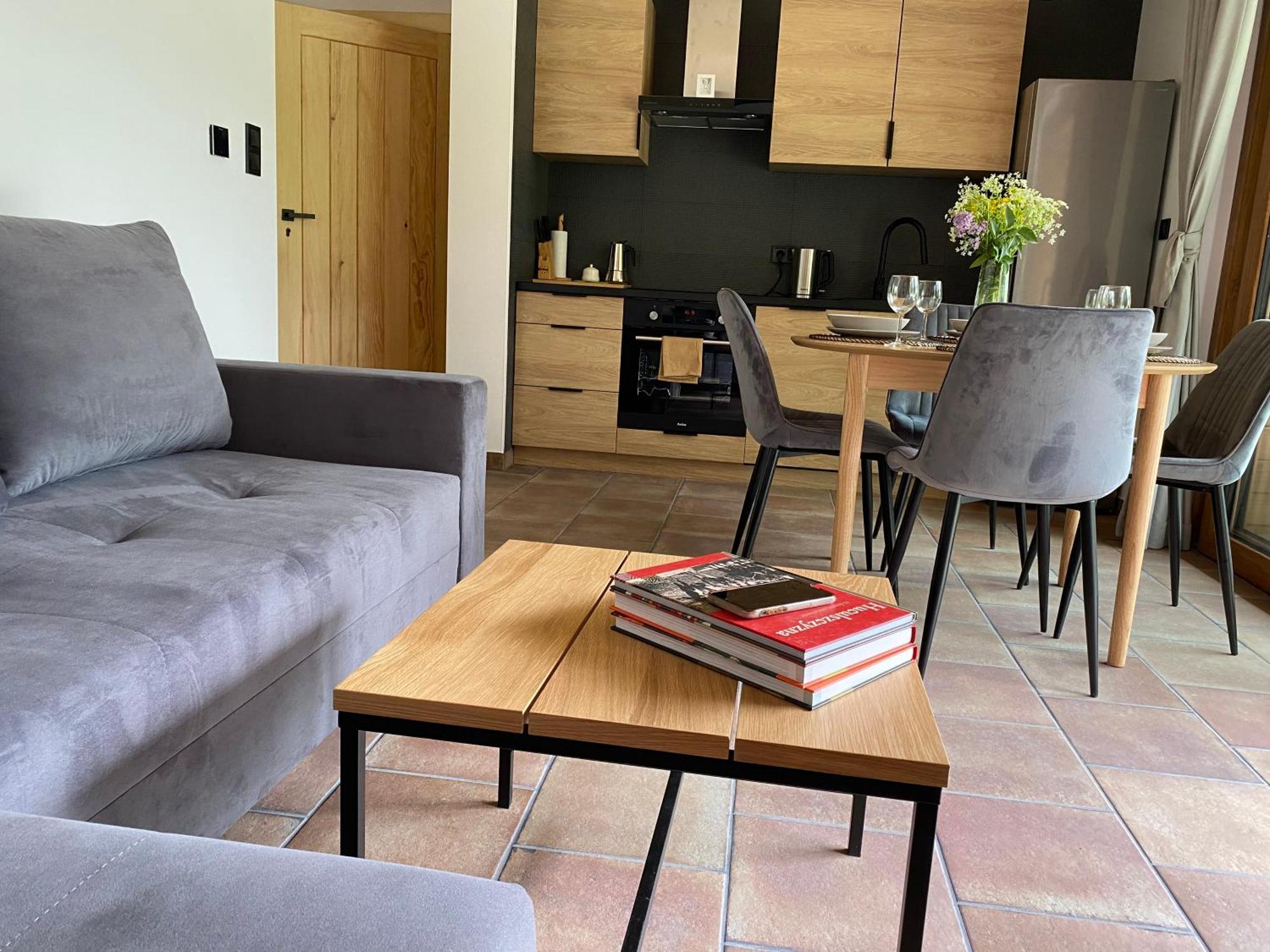 Lovelas - Apartamenty Smerek Eksteriør bilde