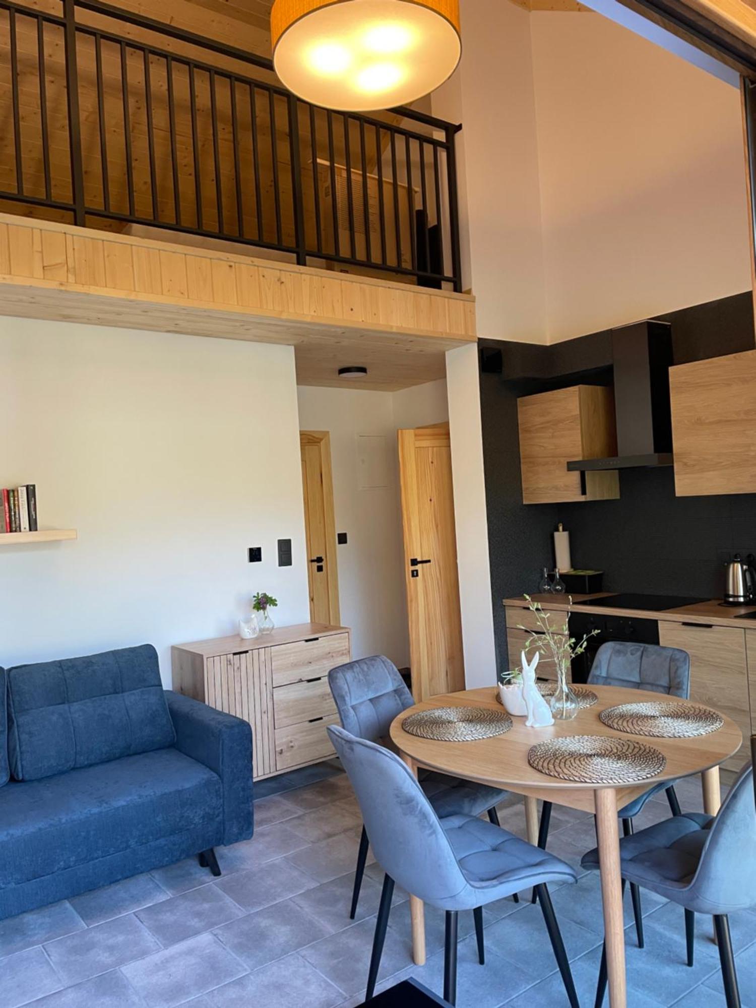 Lovelas - Apartamenty Smerek Eksteriør bilde