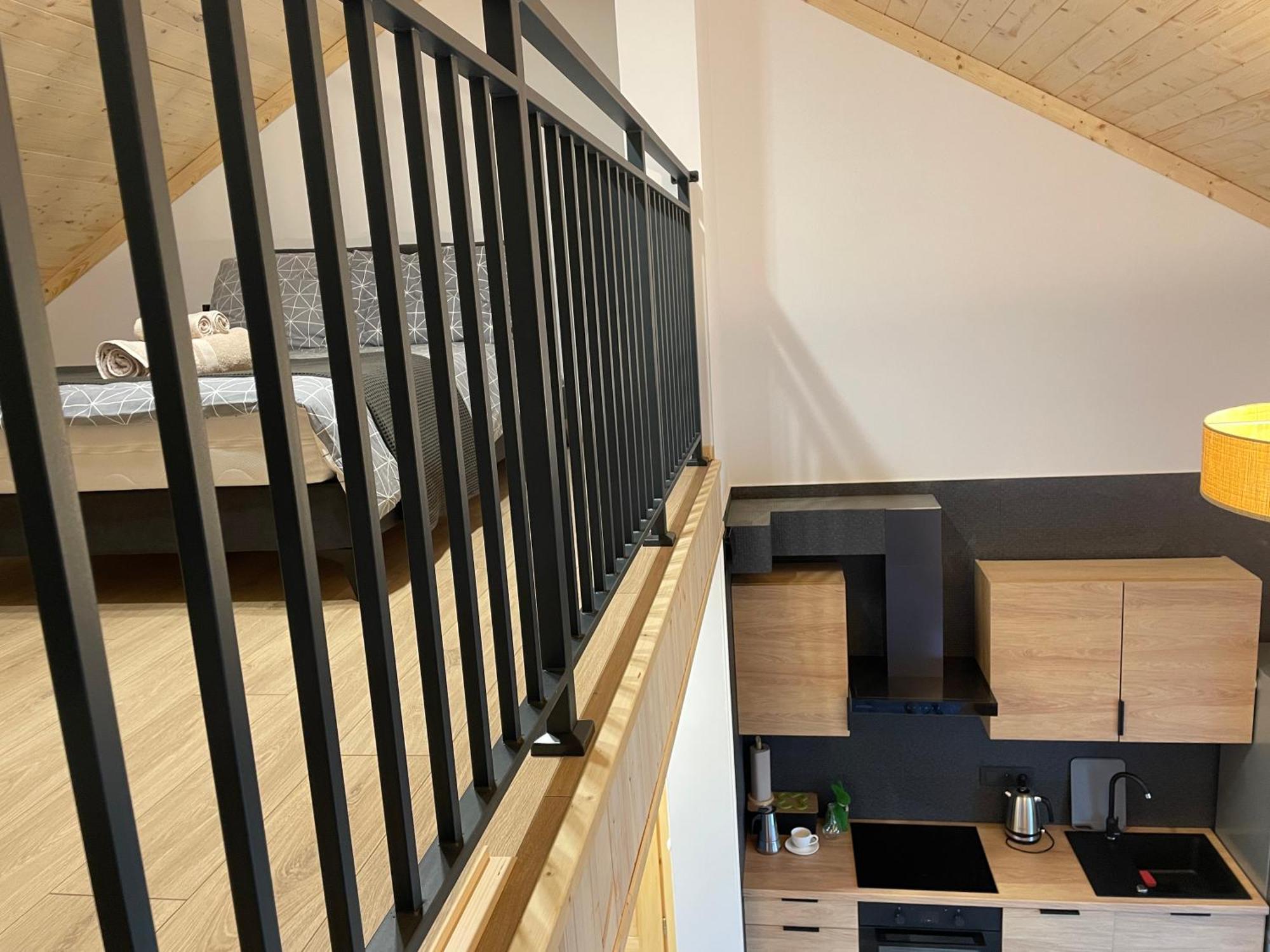 Lovelas - Apartamenty Smerek Eksteriør bilde