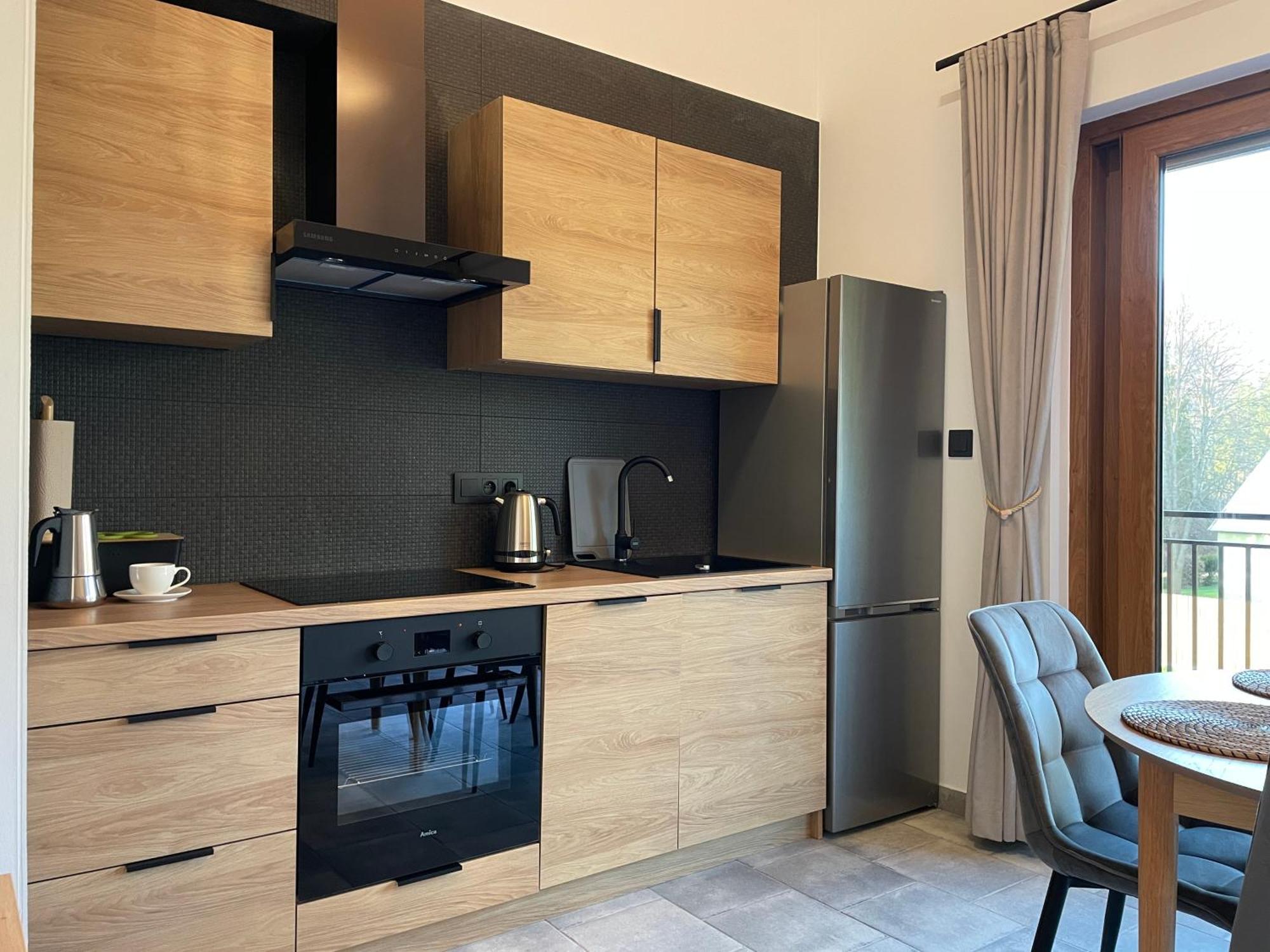 Lovelas - Apartamenty Smerek Eksteriør bilde